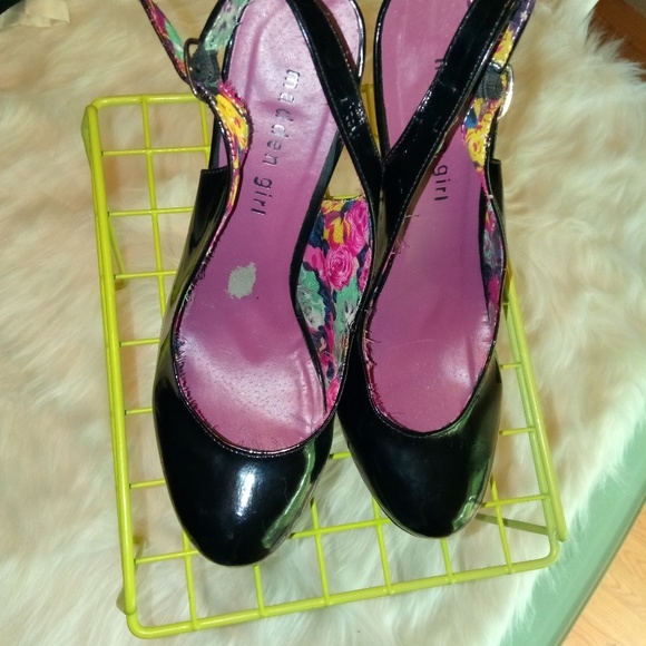 Steve Madden 8 Black Baby Doll Slingback Heels Shoes - Picture 5 of 6